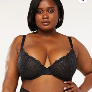 NWT Savage  Fenty Alien Animal Unlined Lace Plunge Bra Size 38 H